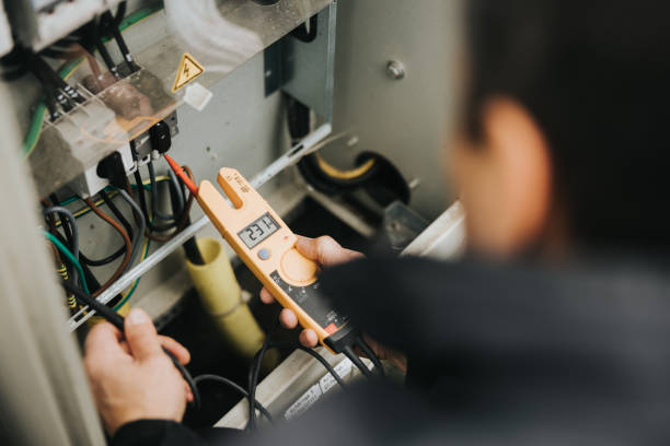 Best Licensed Electrician  in Farmingville, NY